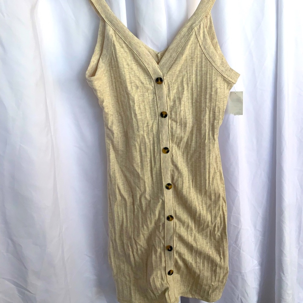 Women’s NWT button down dress